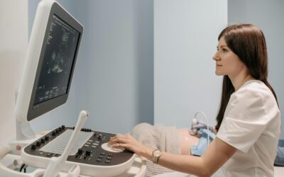 Why Is an Ultrasound Needed for Abdominal Pain? What Doctors Look For