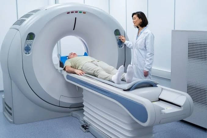 PET CT Scan vs MRI Scan: Difference, Uses, Which Test Is Better & When Should You Choose Each?